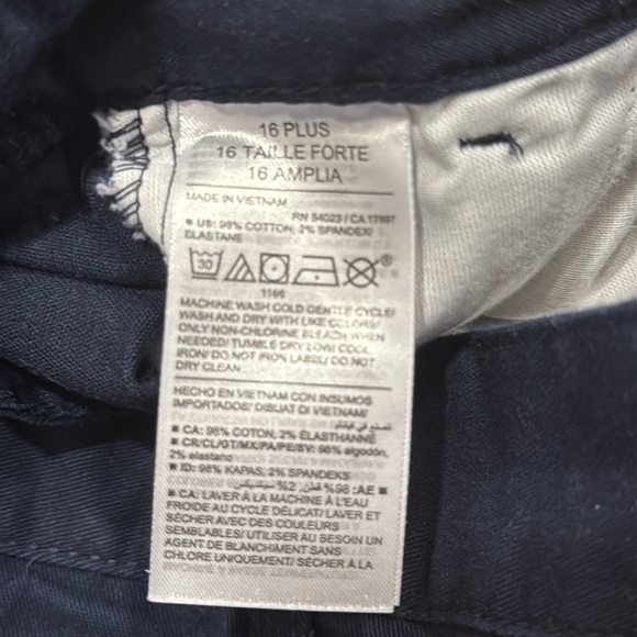 Old Navy boys built in flex short size 16 plus . - Picture 8 of 9